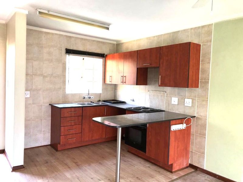 House For Sale in The Reeds - Photo 8