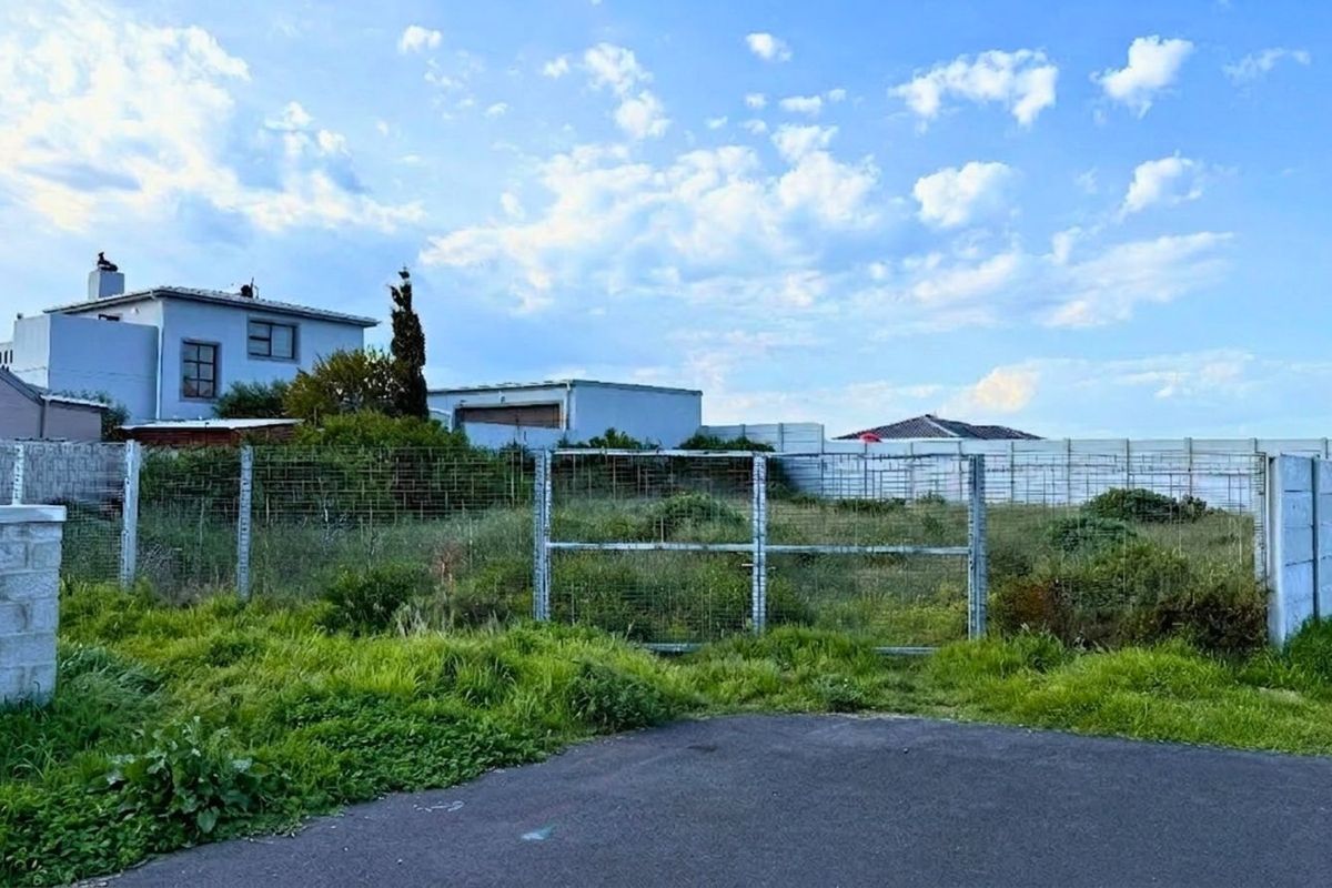 Vacant Land Residential For Sale in Perlemoenbaai - Photo 2