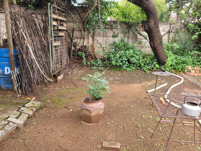 House For Sale in Tasbet Park Ext 2 - Photo 10