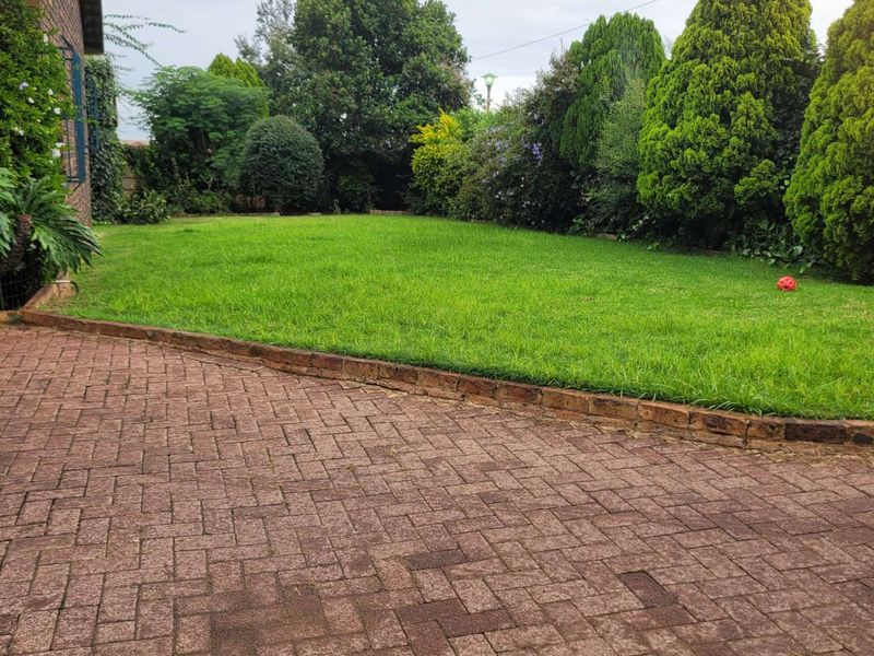 House For Sale in Tasbet Park Ext 2 - Photo 5