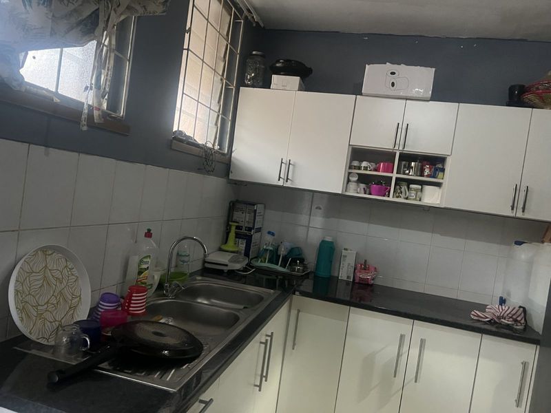 Apartment For Sale in Empangeni Central - Photo 2