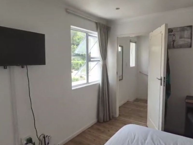 House To Rent in Parktown North - Photo 4