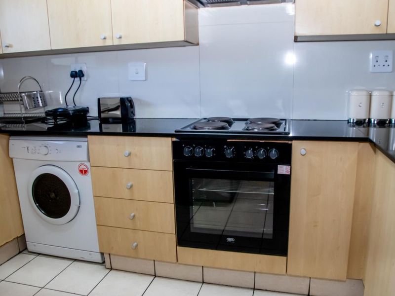 Apartment To Rent in Morningside - Photo 3