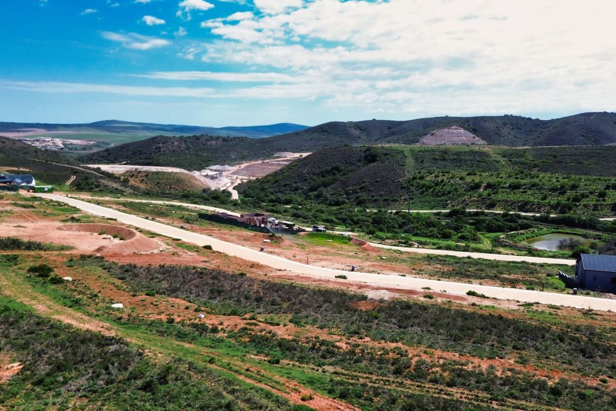 House For Sale in Outeniquasbosch - Photo 4