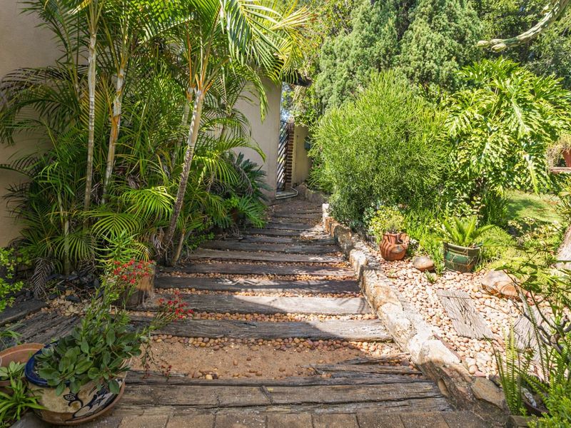 House For Sale in Weltevreden Park - Photo 6