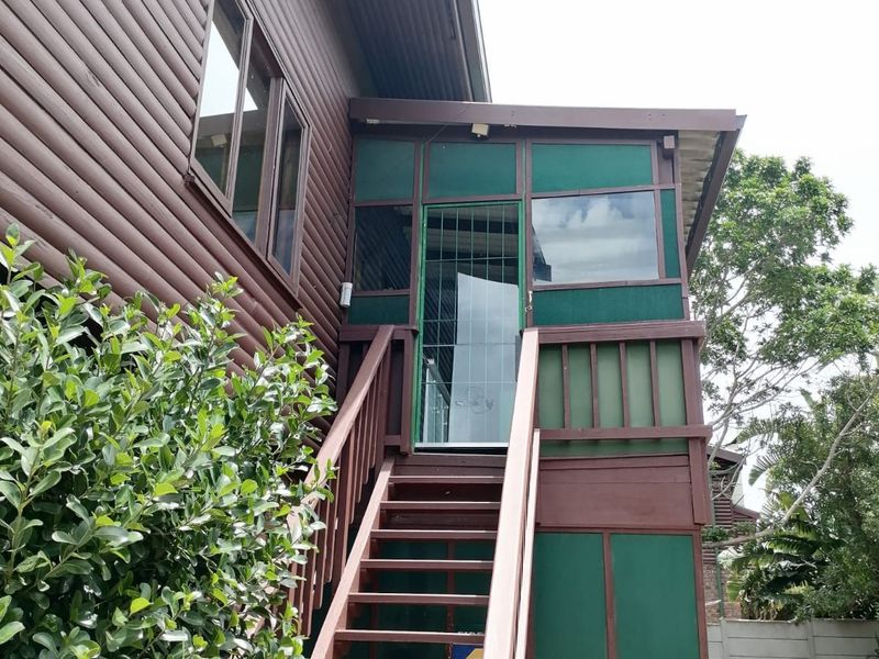 House To Rent in Kingfisher Creek - Photo 3