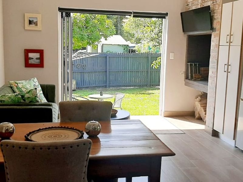 Apartment To Rent in The Island - Photo 4