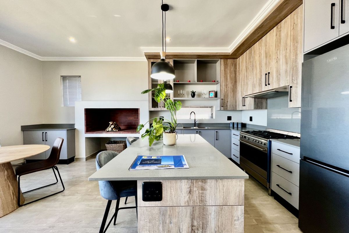 House For Sale in Tergniet - Photo 2