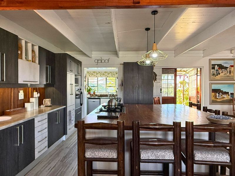 House For Sale in Perlemoenbaai - Photo 5