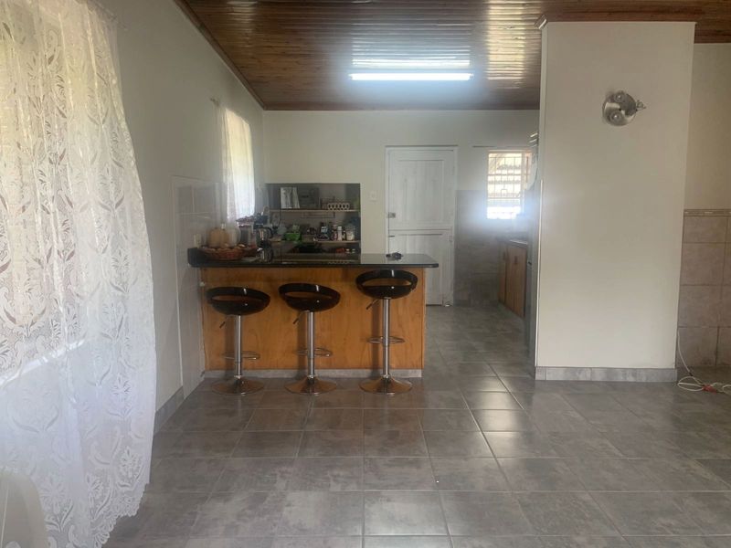 House For Sale in Albertinia Central - Photo 8