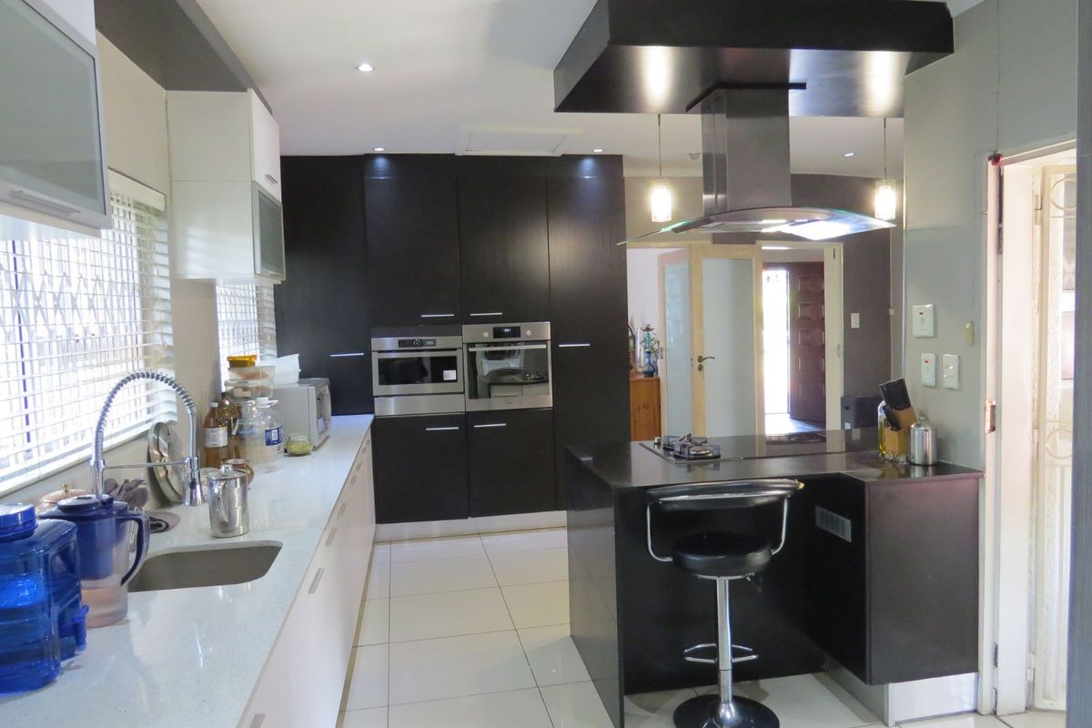 House For Sale in De Wetshof - Photo 4