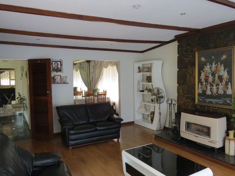 House For Sale in De Wetshof - Photo 9