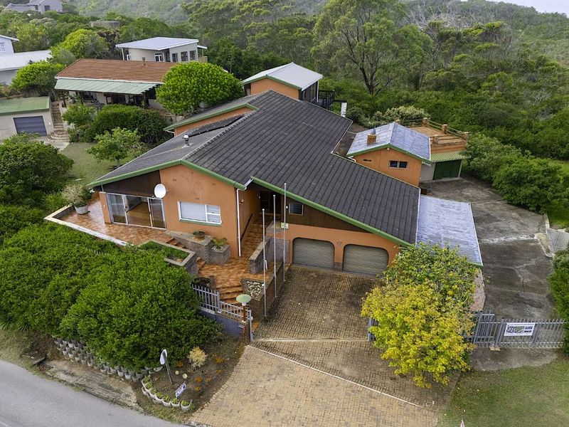 House For Sale in Kingfisher Creek - Photo 3