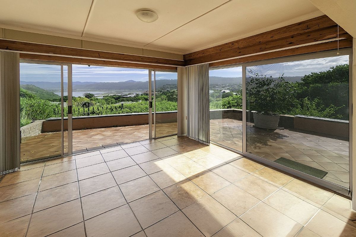 House For Sale in Kingfisher Creek - Photo 4