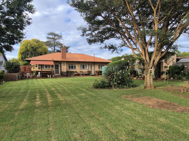 House For Sale in Lydenburg Central - Photo 3