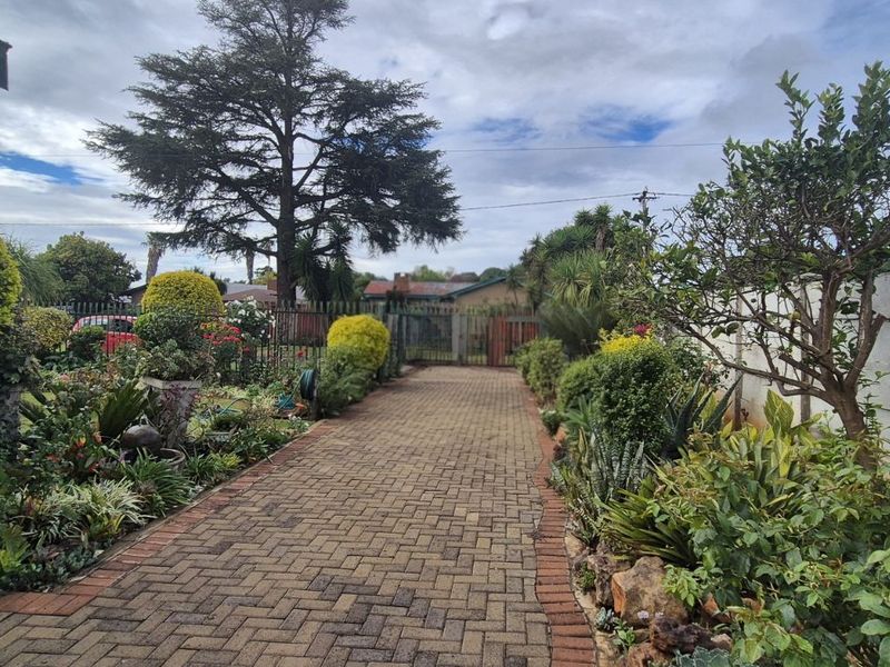 House For Sale in Lydenburg Central - Photo 6