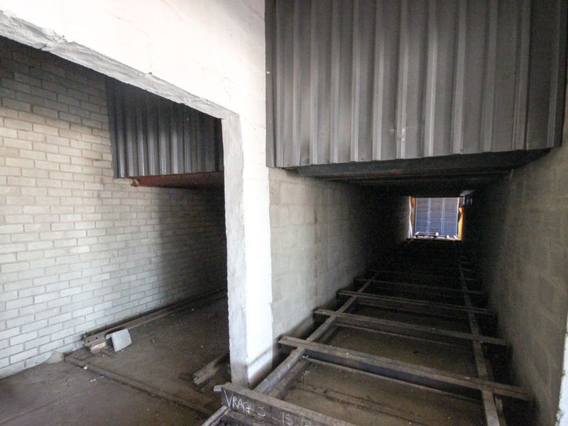 Industrial For Sale in Dysselsdorp - Photo 8