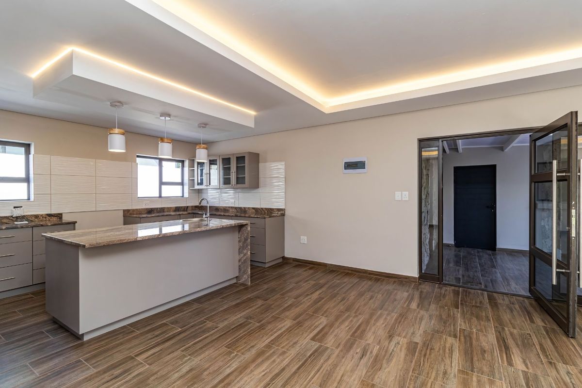 House For Sale in Stilbaai Wes - Photo 5