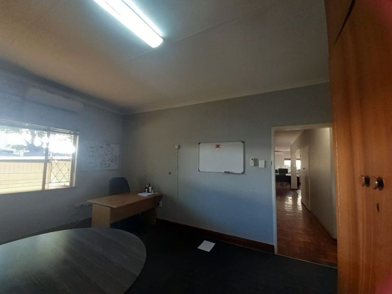 Office For Sale in Lyttelton Manor - Photo 2