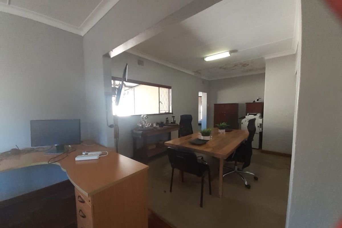 Office For Sale in Lyttelton Manor - Photo 4