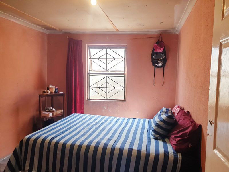 House For Sale in Kuyasa - Photo 10