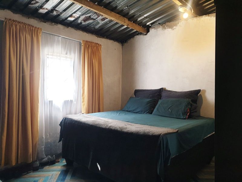 House For Sale in Kuyasa - Photo 8