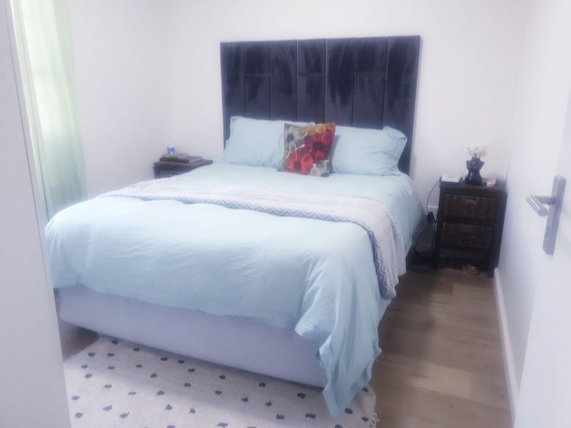 Apartment For Sale in Heather Park - Photo 5