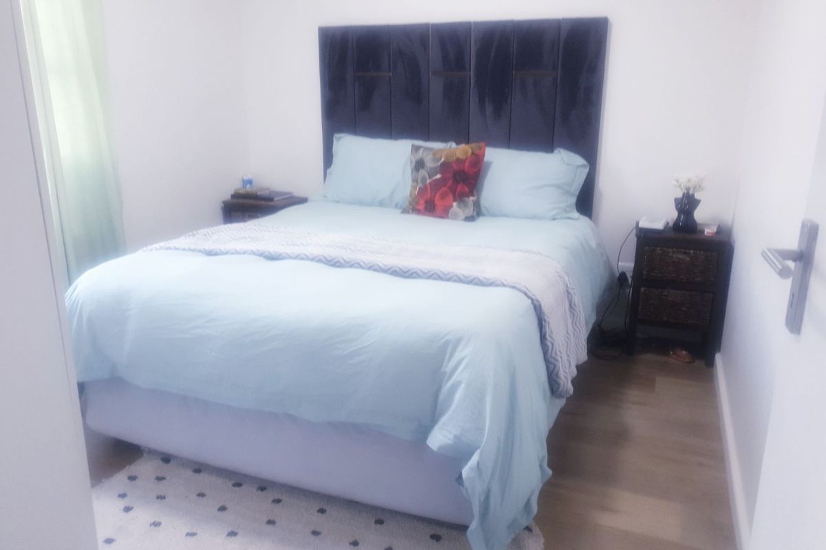 Apartment For Sale in Heather Park - Photo 5