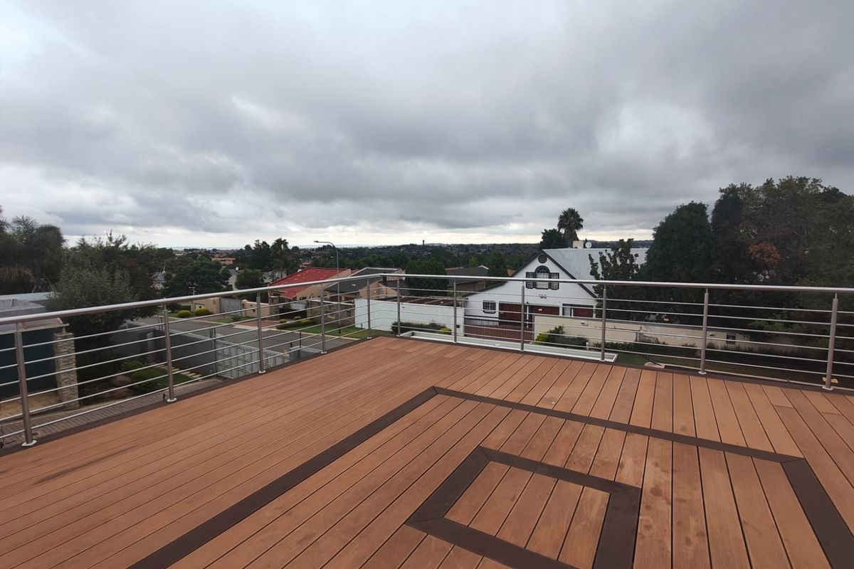 House For Sale in Northcliff - Photo 2