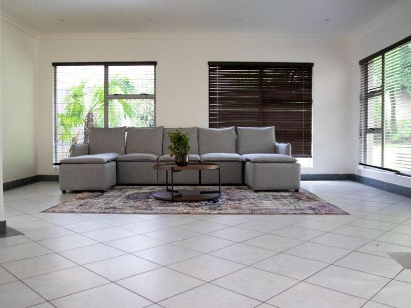 House For Sale in Northcliff - Photo 6