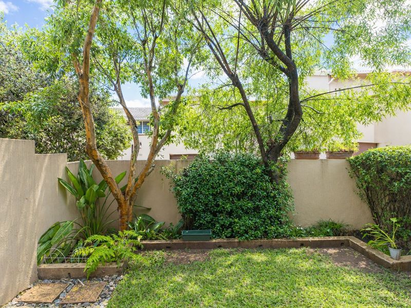 Townhouse For Sale in Malanshof - Photo 4