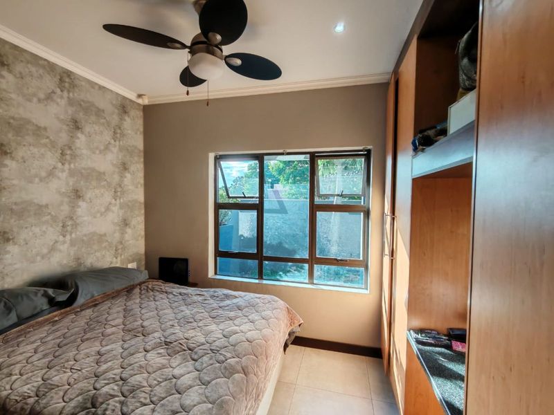 House For Sale in Bendor Ext 17 - Photo 8