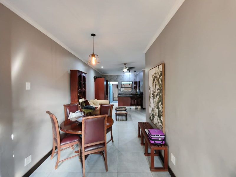 House For Sale in Bendor Ext 17 - Photo 4