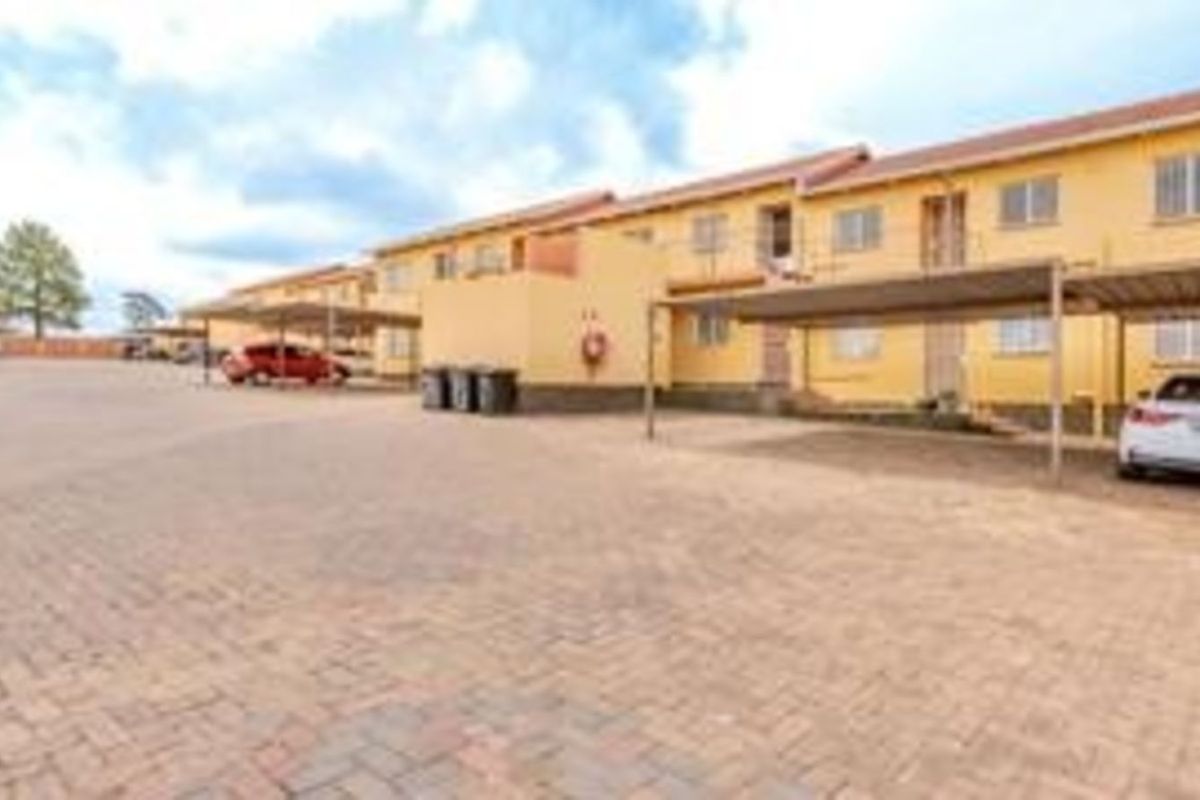 Apartment For Sale in Princess AH - Photo 3