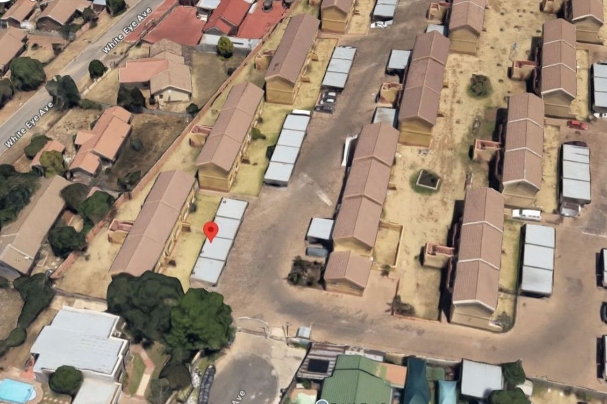 Apartment For Sale in Princess AH - Photo 2