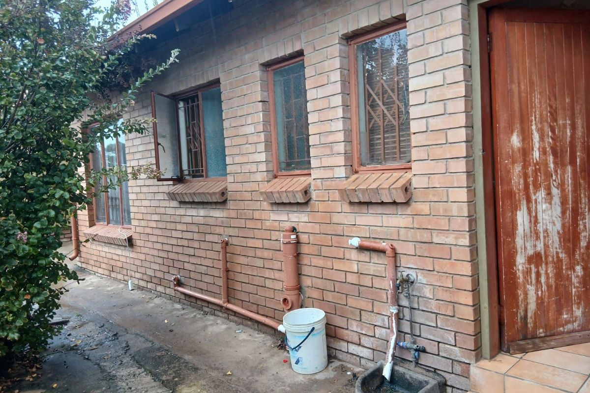 House For Sale in Ivy Park - Photo 4