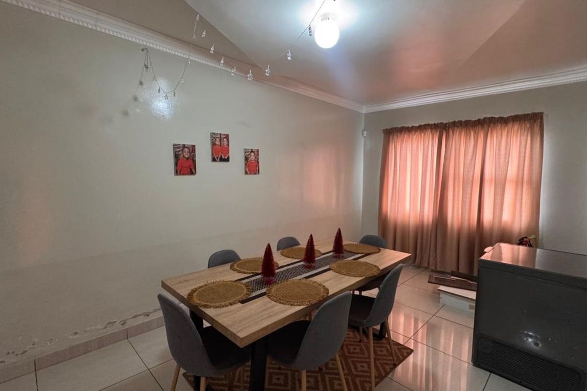 House For Sale in Cassandra - Photo 4