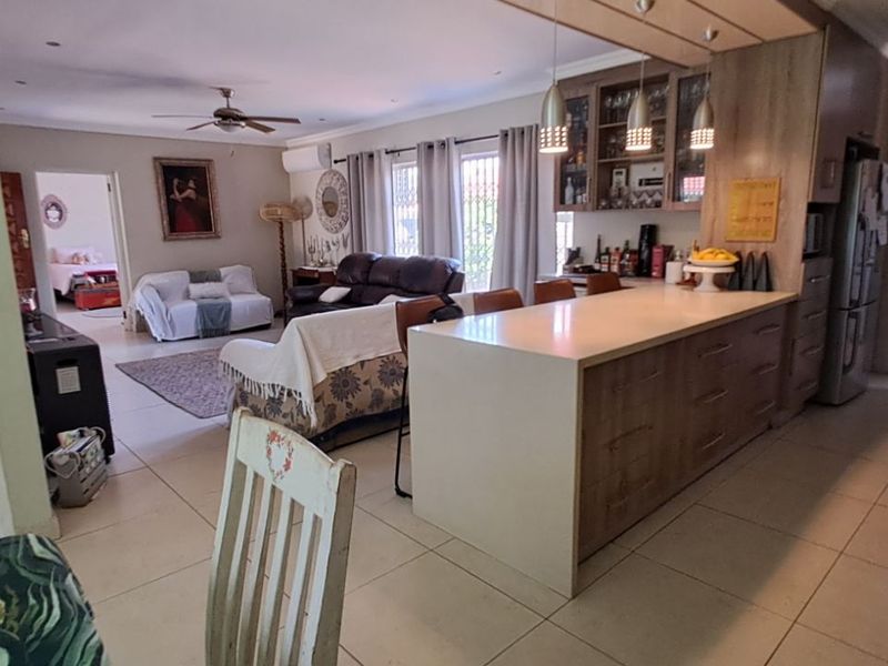 House For Sale in Waverley - Photo 8