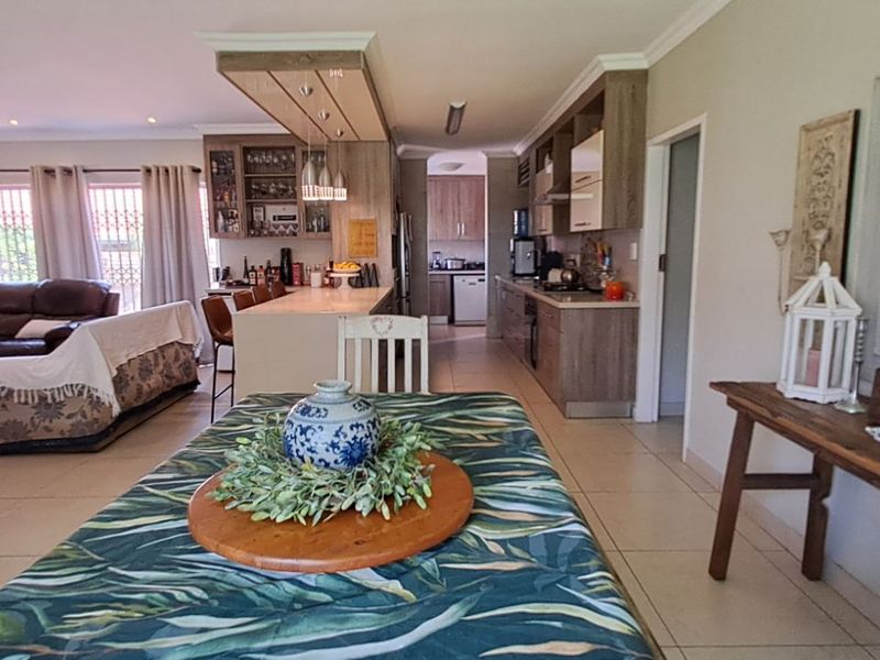 House For Sale in Waverley - Photo 7