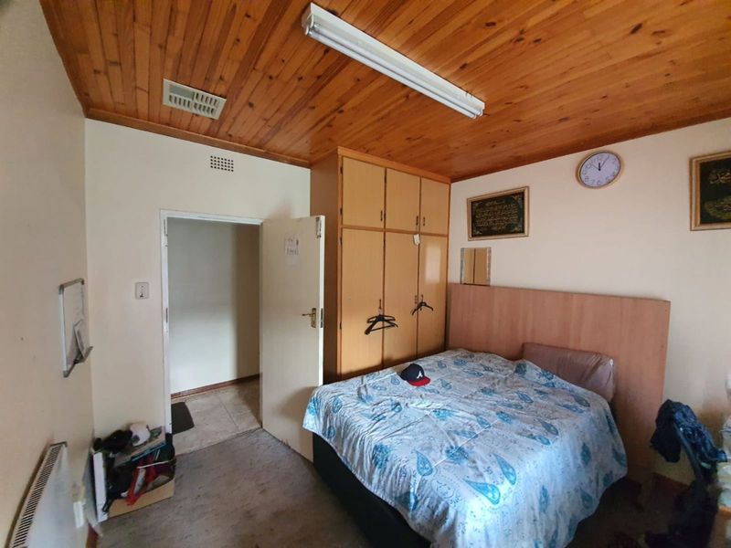 House For Sale in Royldene - Photo 10