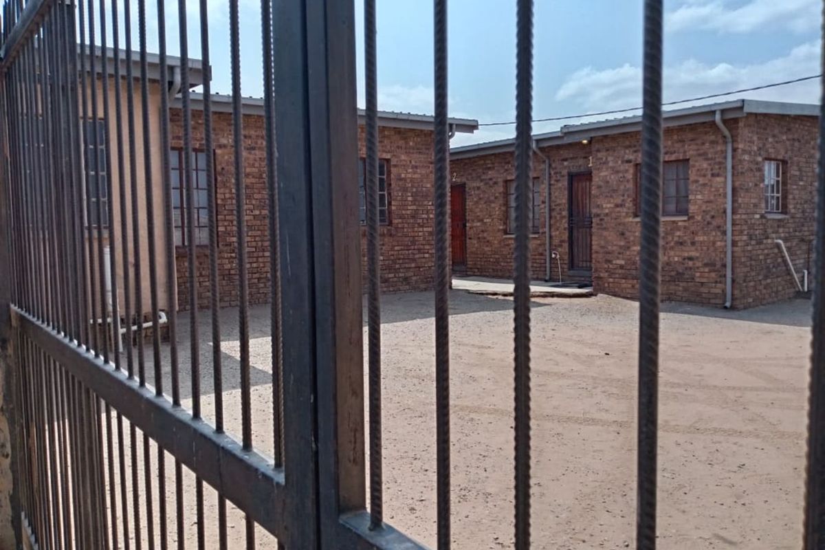 House For Sale in Mamelodi East - Photo 3