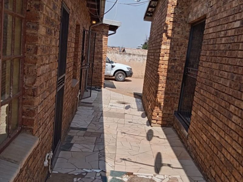 House For Sale in Mamelodi East - Photo 7