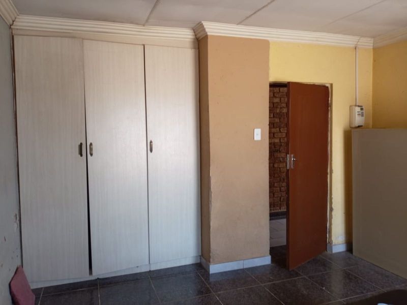 House For Sale in Mamelodi East - Photo 9