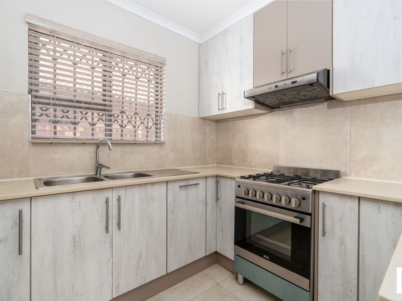 House For Sale in Secunda Central - Photo 4