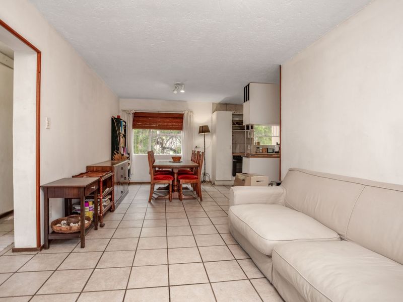Apartment For Sale in Blackheath - Photo 7