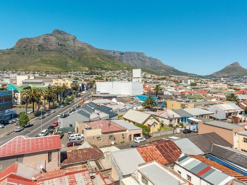 Apartment For Sale in Woodstock - Photo 2