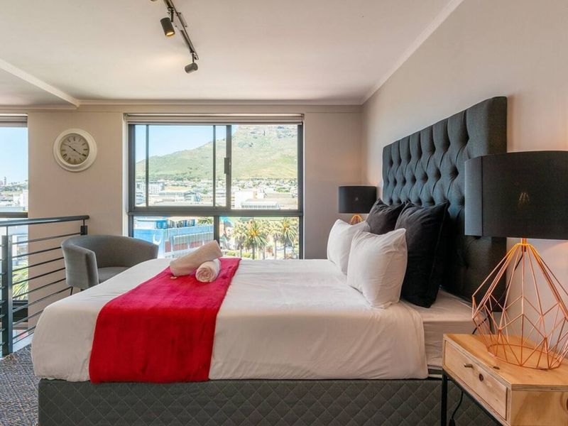 Apartment For Sale in Woodstock - Photo 4