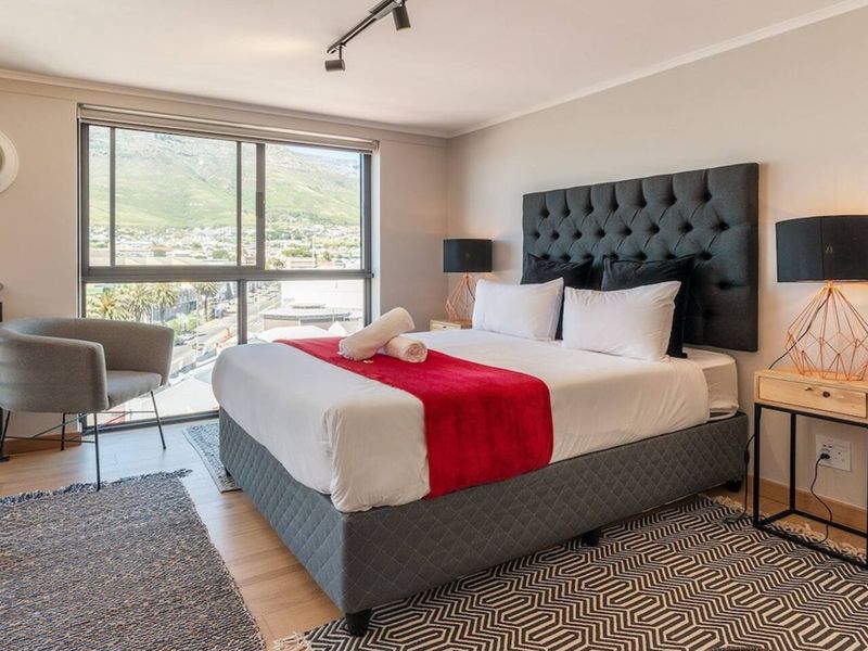 Apartment For Sale in Woodstock - Photo 4