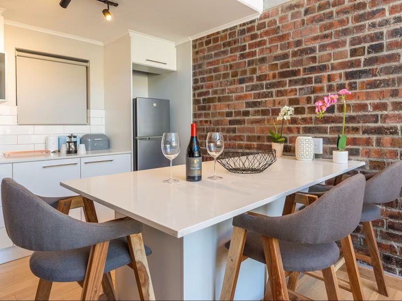 Apartment For Sale in Woodstock - Photo 3