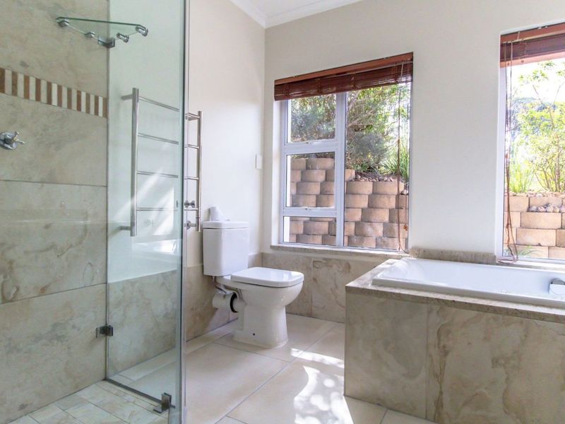 House For Sale in Dennegeur - Photo 3